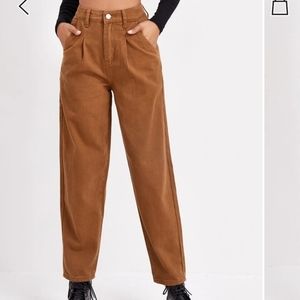 New High Waist Fold Pleat Mom Jeans